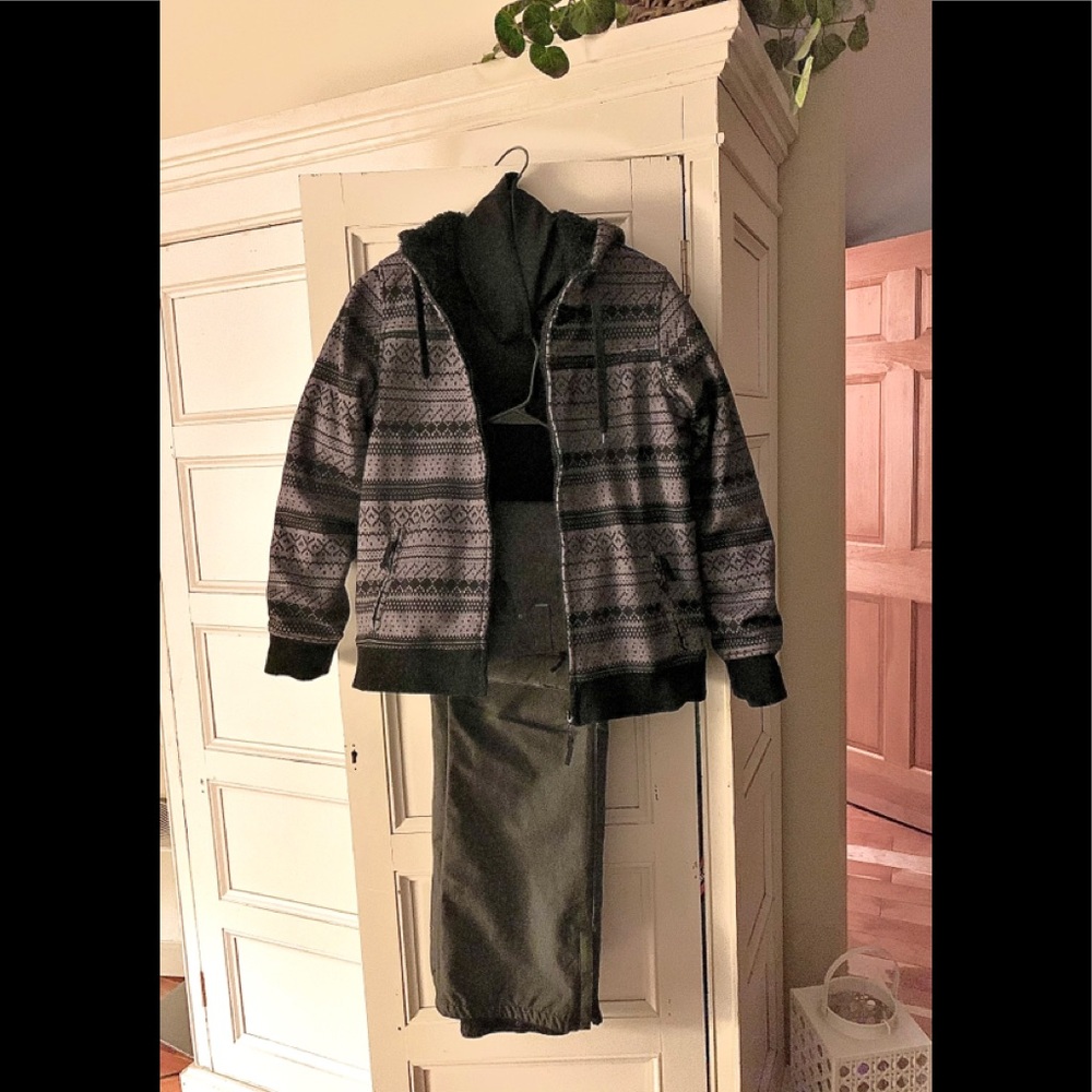 Empyre Snowboard Pants and Jacket